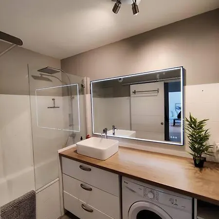 Bel Appartement, Parking Gratuit Bayonne